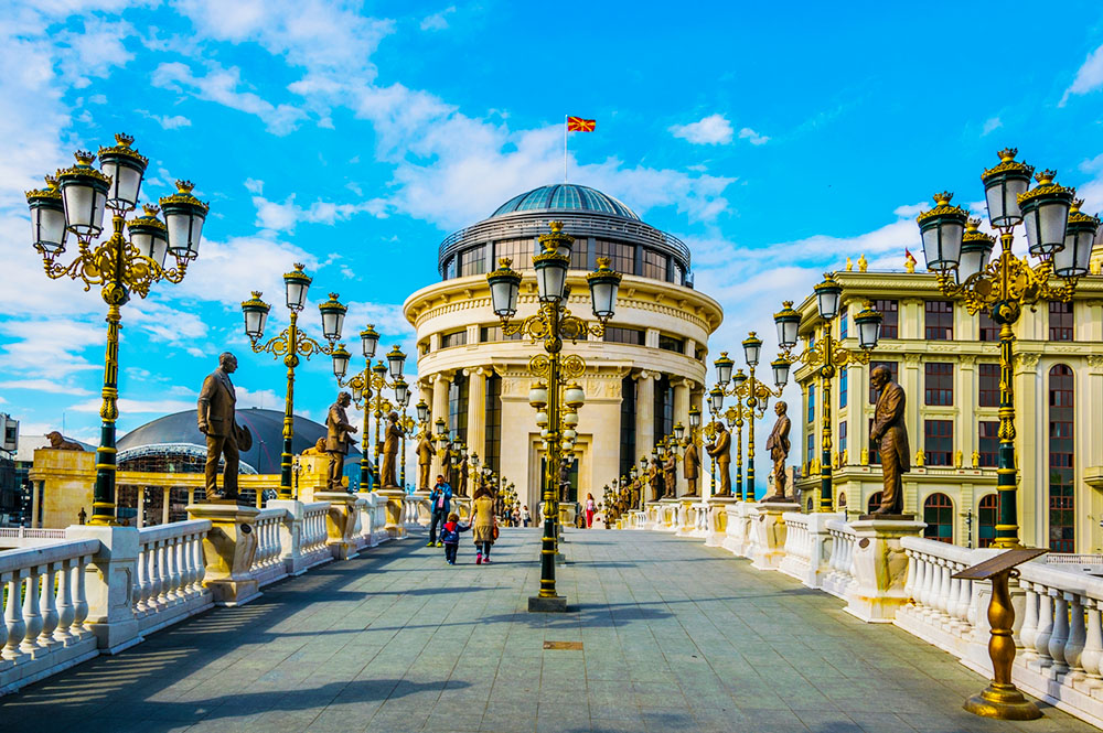 Baştanbaşa Balkanlar Turu AJet ile 6 Ülke Vizesiz Ekstra Turlar Dahil / 6 Gece Otel Konaklamalı / İstanbul Çıkışlı - 5