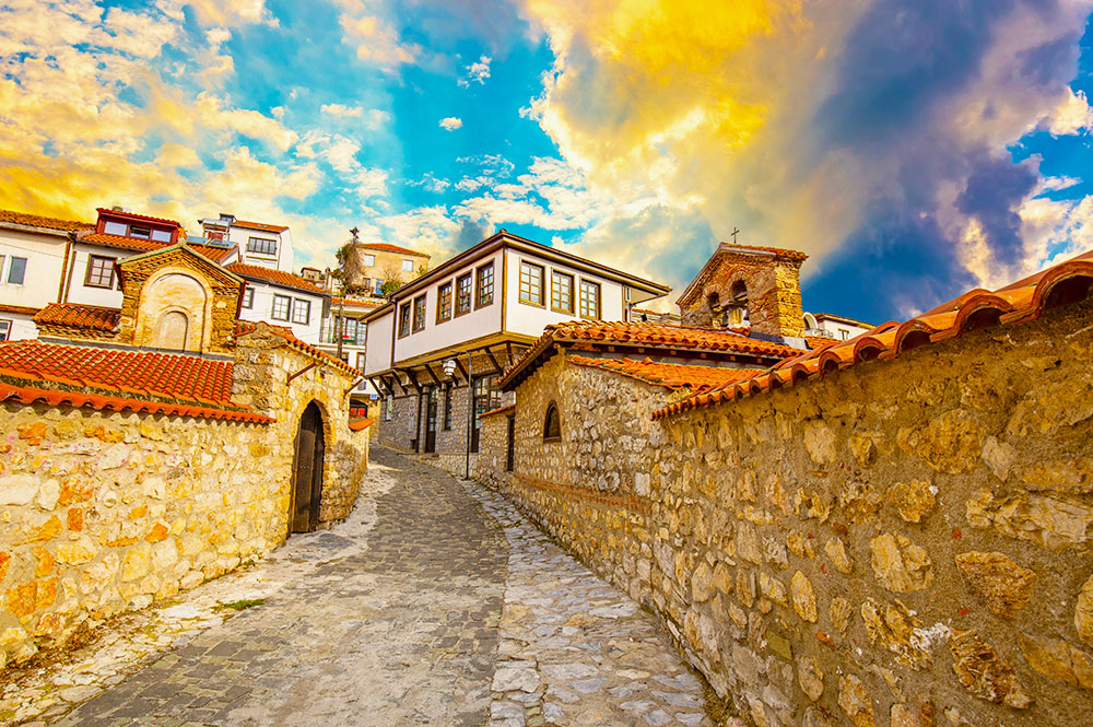 Büyük Balkanlar Turu Corendon Hava Yolları ile 6 Ülke Vizesiz Ekstra Turlar Dahil / 7 Gece Otel Konaklamalı / İzmir Çıkışlı  - 3