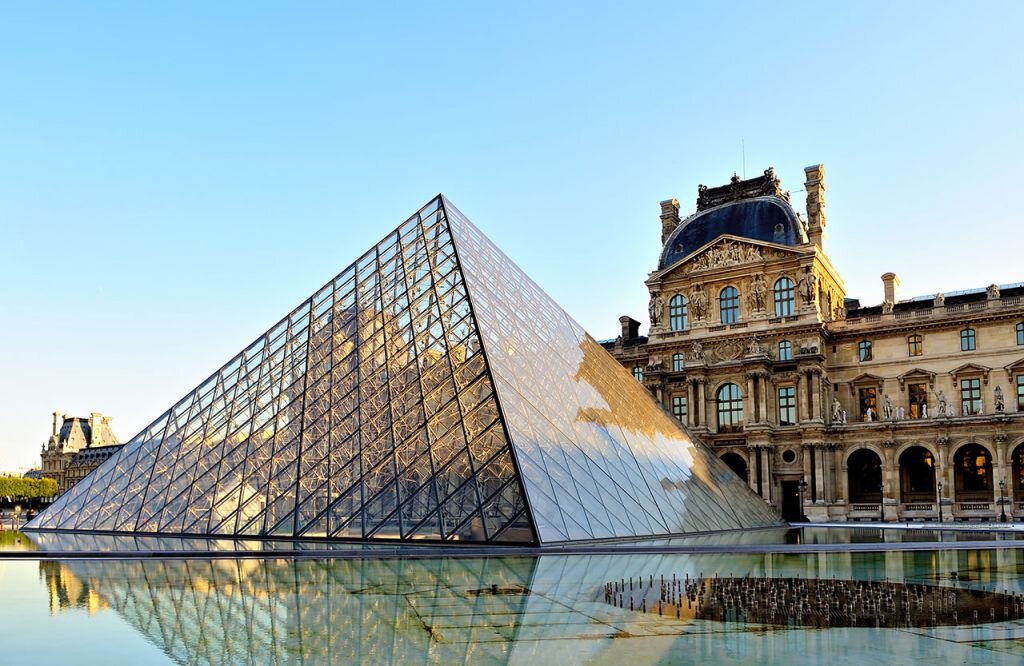 Ekspress Benelüks Paris Turu Pegasus Hava Yolları ile / 5 Gece Otel Konaklamalı / İstanbul Çıkışlı / 2027 - 3