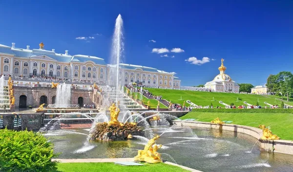 St. Petersburg ve Moskova Turu Pegasus ile / 5 Gece Otel Konaklamalı / İstanbul Çıkışlı / 2027 - 2