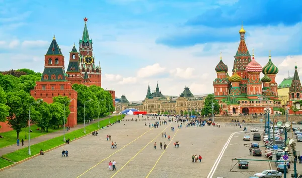 St. Petersburg ve Moskova Turu Pegasus ile / 5 Gece Otel Konaklamalı / İstanbul Çıkışlı / 2027 - 3